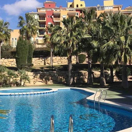 Bonalba Penthouse With Large Open Terrace Alicante